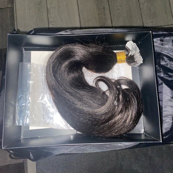 Human Hair Tape in Extensions - Picture 3 of 6